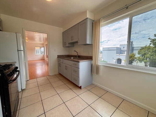 Photo - 8634 MacArthur Blvd Unit 8634 MacArthur Blvd