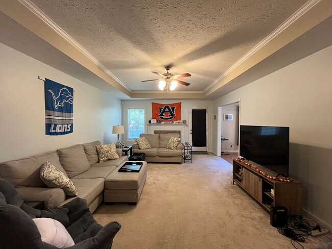 Photo - Charming 3-Bedroom Ranch in Prime Central ...