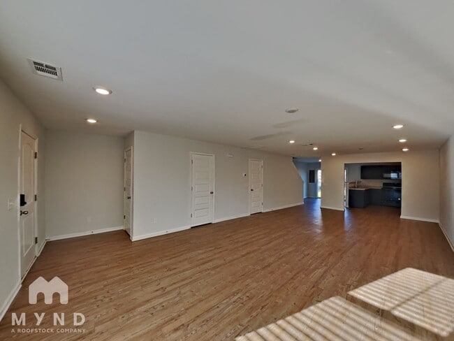 Photo - 9 Cardinal Ct