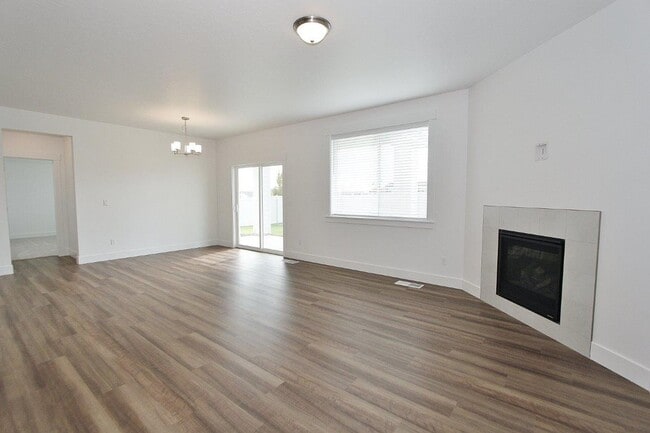 Photo - Immaculate Single-Level Home