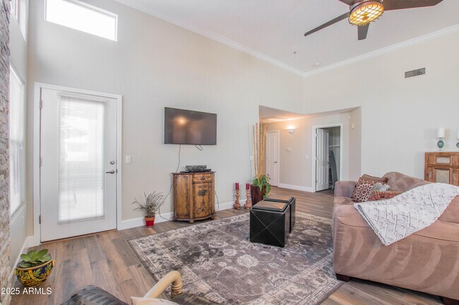 Photo - 11260 N 92nd St