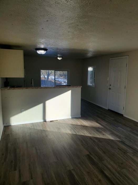 Photo - 4001 E Denison-Chattaroy Rd