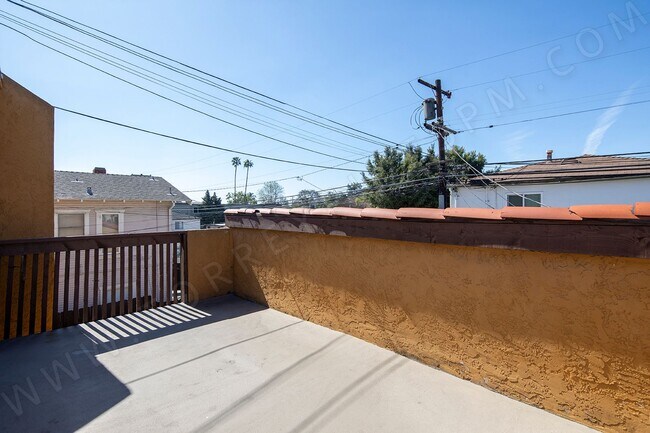 Photo - 2br/1.5ba Townhouse in North Park with Was...