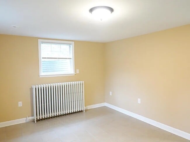 Photo - 910 Kennebec Ave Unit Apt 1