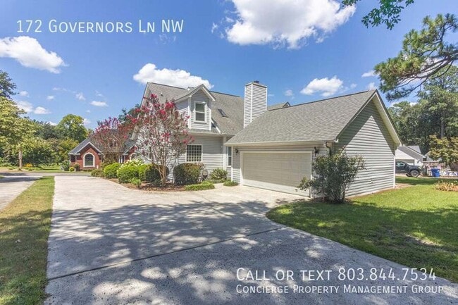 Photo - 172 Governors Ln NW