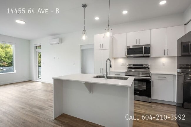 Building Photo - Brand New Condo in Sterling at Bell Centre - First 2 Months Rent Free! Unit B