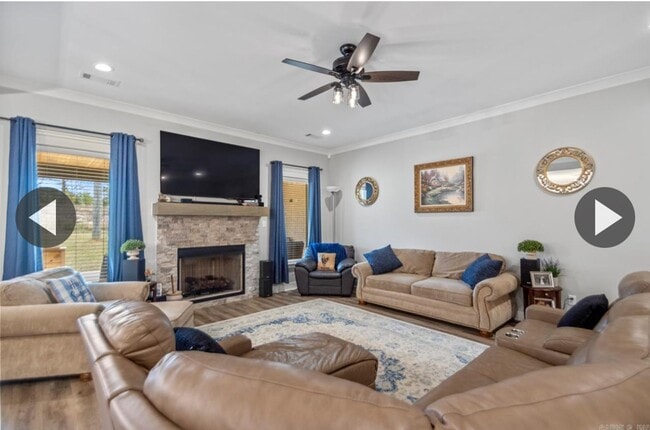 Photo - Gorgeous Home in Sherwood