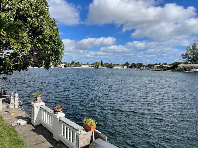 Photo - 5724 Lagoon Dr