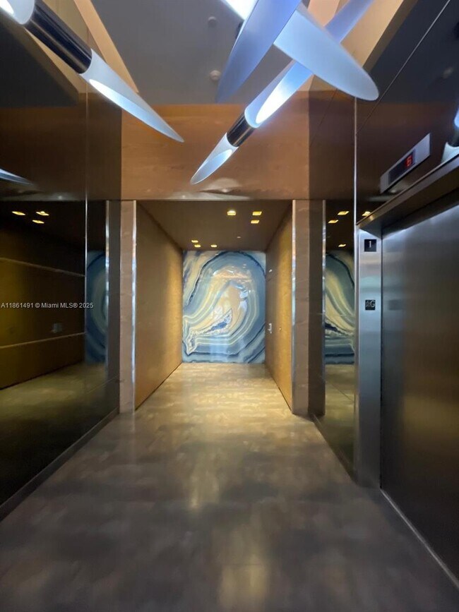 Photo - 3250 NE 1st Ave Unit 818