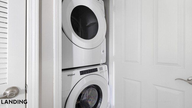 Photo - 100 Peyton Pl SW Unidad 4202