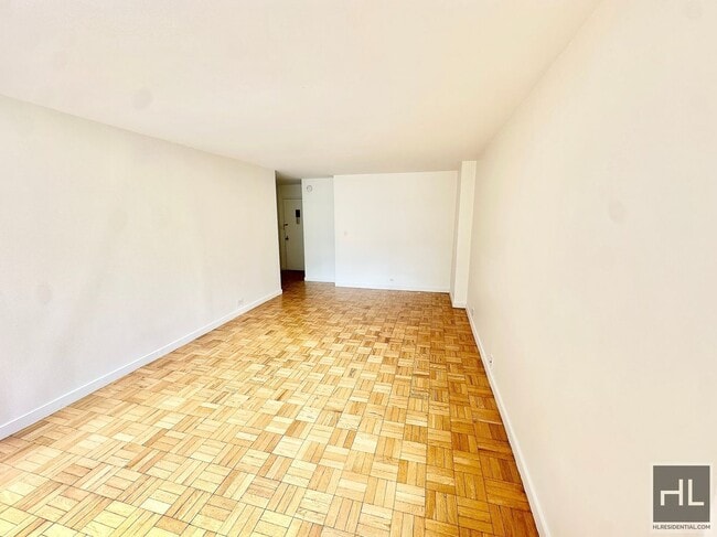 Photo - Fourth Avenue Unit 5N