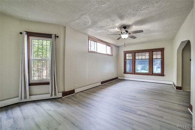 Photo - 1811 Weston Ave