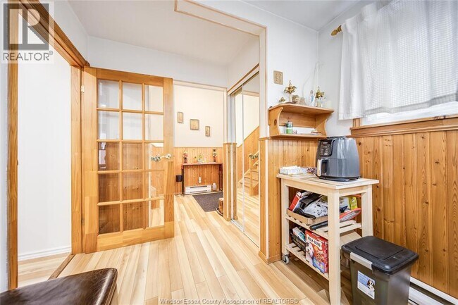 Photo - 1229 Arncliffe Pl