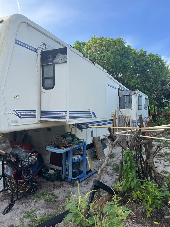 Photo - 450 SW 22nd Ave House