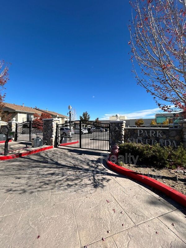 Photo - 2000 Silverada Blvd