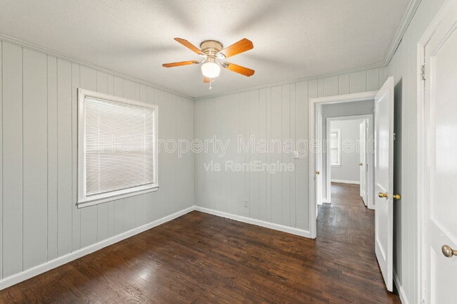 Photo - 575 Georgia Ave