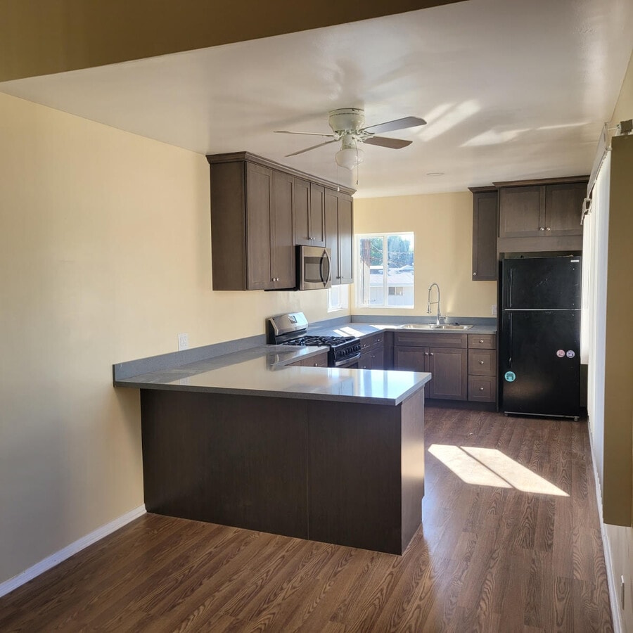 Gourmet Kitchen - 12080 Lamanda St Unit #1