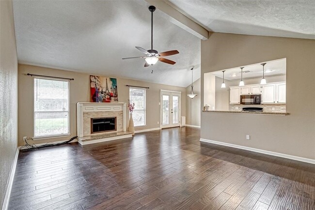 Photo - 3915 Stovepipe Ln