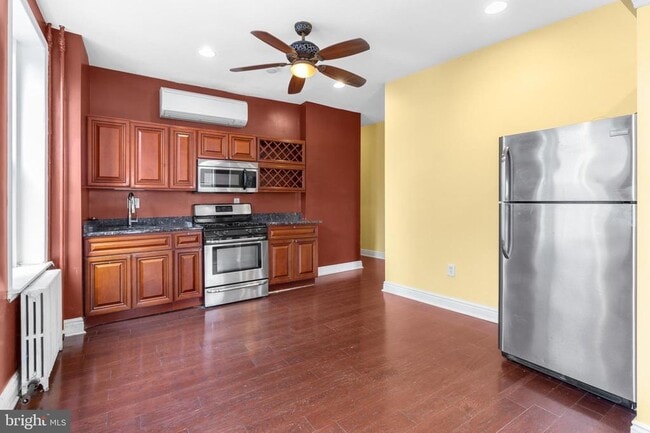 Building Photo - 3503 Indian Queen Ln Unit 2