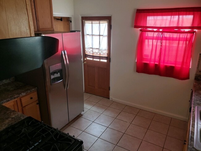 Photo - BEAUTIFUL THREE BEDROOM HOME FOR RENT!