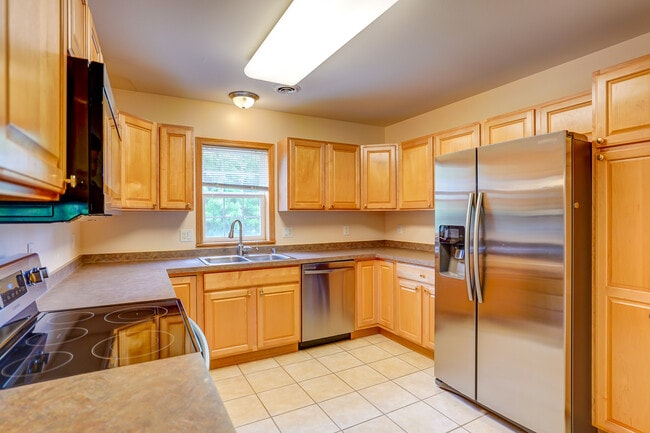 Photo - 1813 Carns Dr