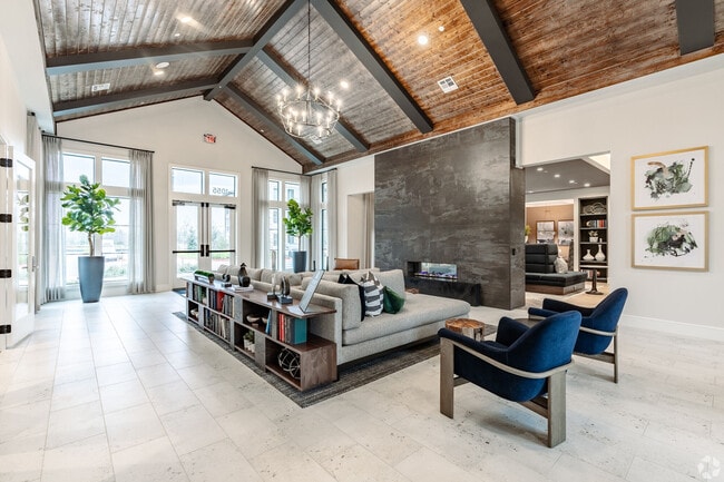 Photo - Alexan Lake Olympia