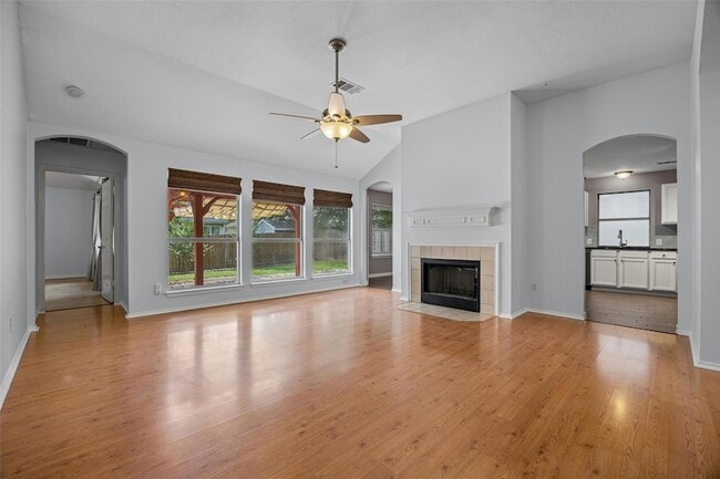 Photo - 11304 Avering Ln