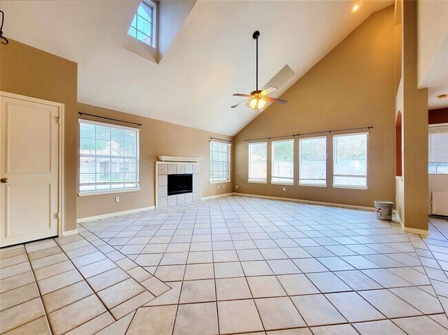 Photo - 3/BR, 2.5/BA Two-Level Home in Round Rock!