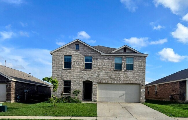 Photo - 1515 Fields View Dr House