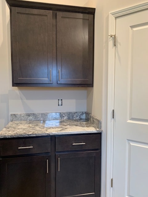 Kitchen - 100 Covington Cove