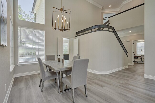 Photo - 38 Larks Aire Pl