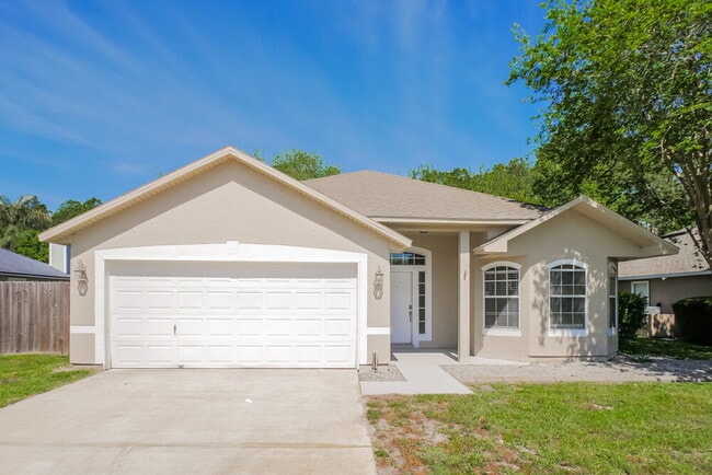 Building Photo - 597 Prosperity Lake Dr