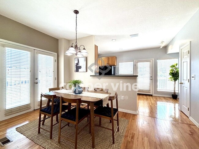 Photo - 9301 Amison Cir