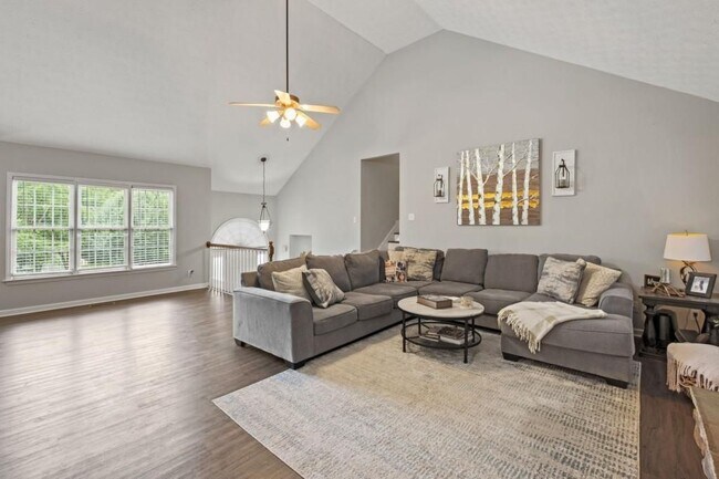 122 Brookhaven Ln