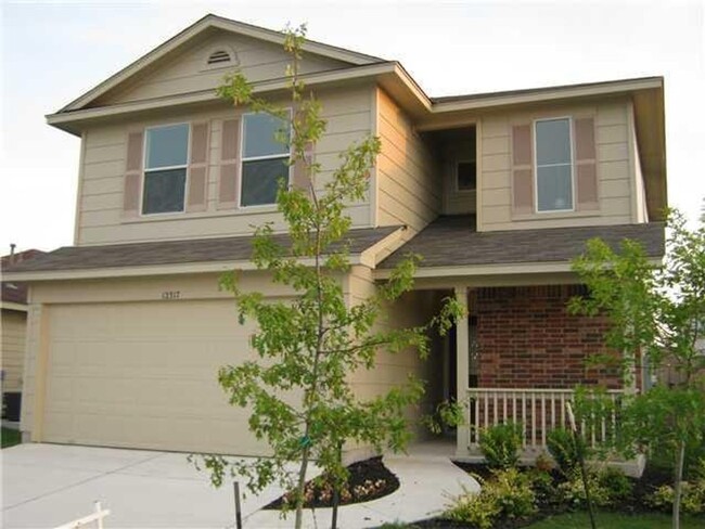 Spacious 2 story, 3/2.5/2 home in Stonewater! - Spacious 2 story, 3/2.5/2 home in Stonewater!