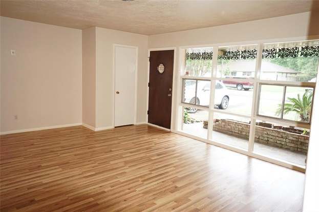 Photo - 4929 Libbey Dr