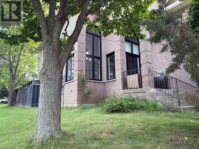 Photo - 43 Falconridge Dr
