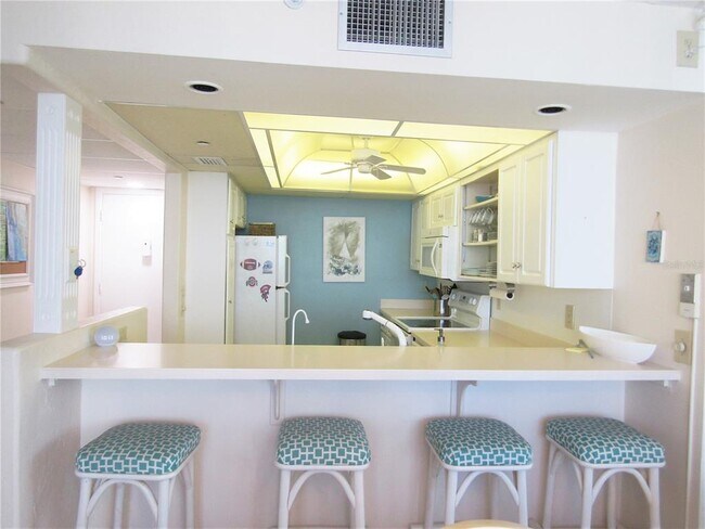 Photo - 627 Alhambra Rd Unit 803