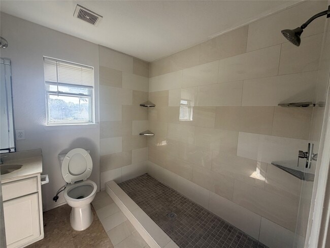 Photo - 14014 Long Shadow Dr