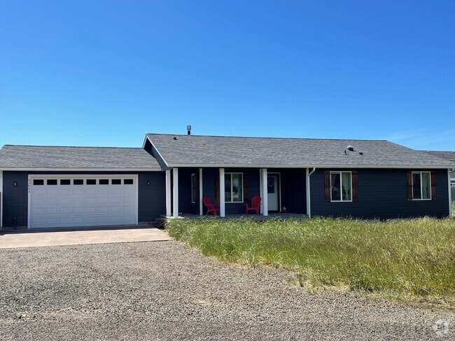 Building Photo - 33013 G Pl Rental