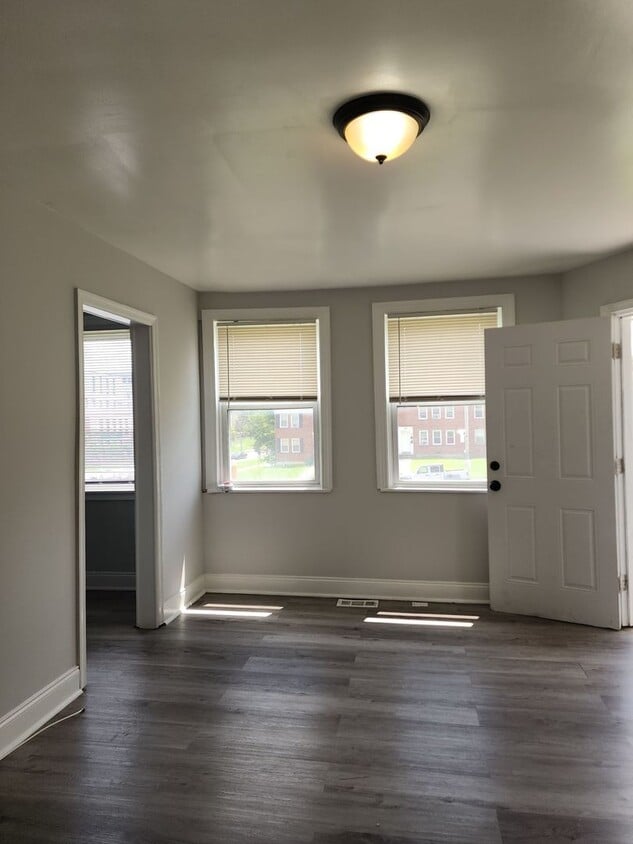 Photo - 1660 E Cold Spring Ln