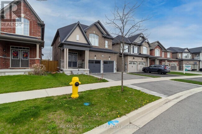 Photo - 11 Purdy Pl