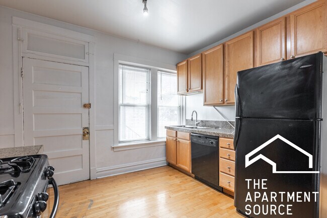 Photo - 3445 W Schubert Ave Unit 1