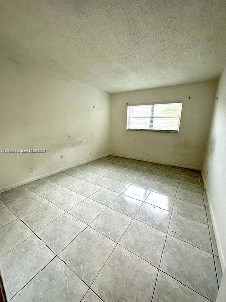 Photo - 7640 SW 10th St Unit b