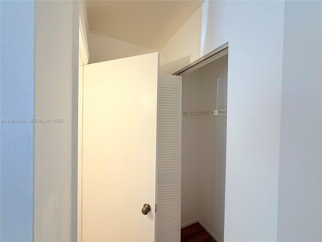 Photo - 107 Gardens Dr Unit 106