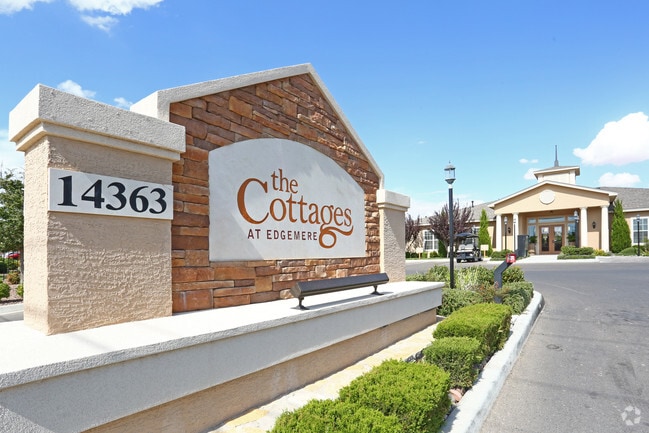 The Cottages At Edgemere Apartments For Rent In El Paso Tx