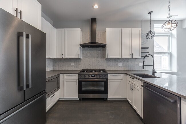 Photo - 3253 N Elston Ave Unit 2