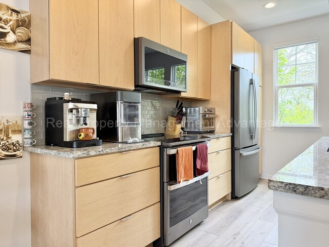 Photo - Modern 2020 Built Townhome Just Steps from Downtown Ferndale!
