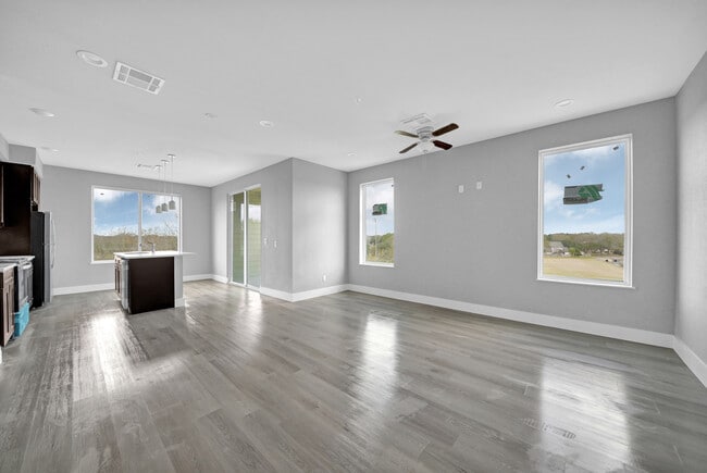 Photo - Harvest Moon Apartments