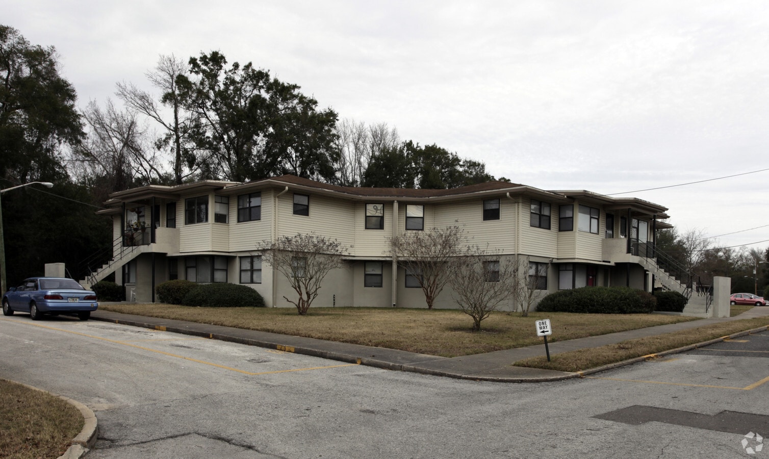 Mayfair Village - Mayfair Village Apartments